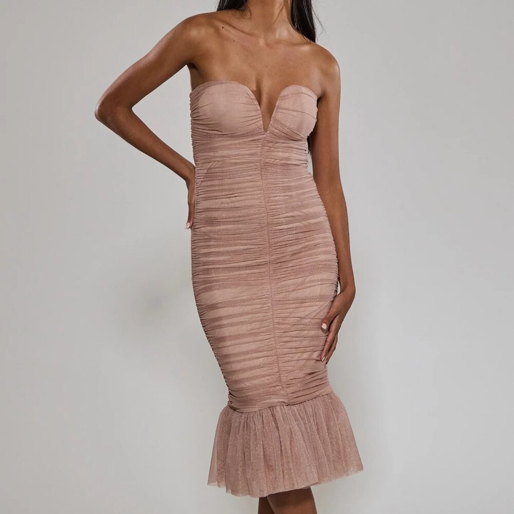 NEW  RARE LONDON Blush Ruched Sweetheart Fishtail Dress Midi Size 2